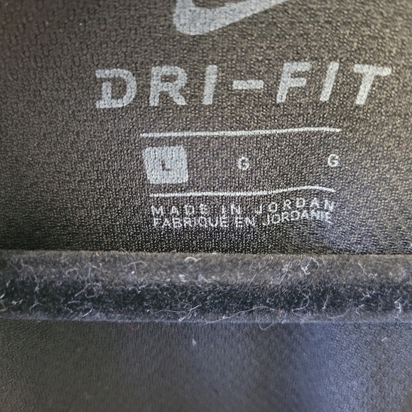 Men's Nike Dry Fit Lightweight Long Sleeve Black Shirt Size L - Picture 3 of 4